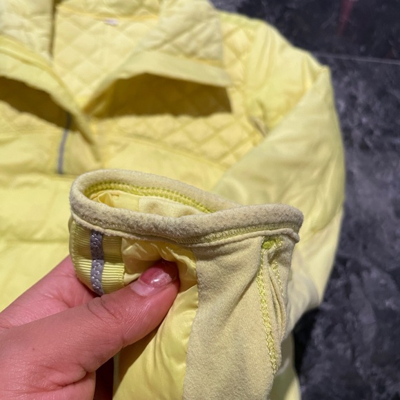 Lululemon What The Fluff Sweater, size 8 (M/L) - Picture 6 of 9